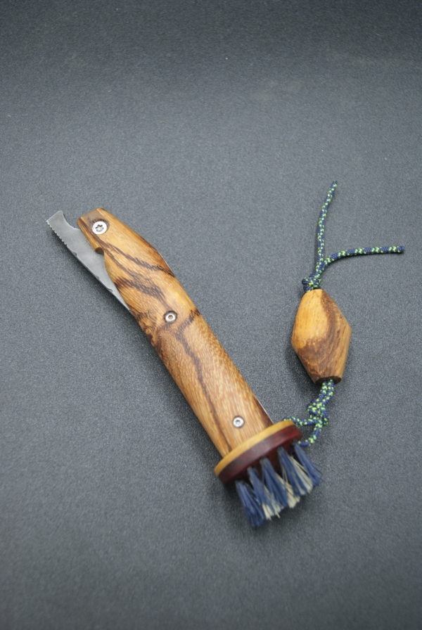 Pliant liner lock champi bois serpent