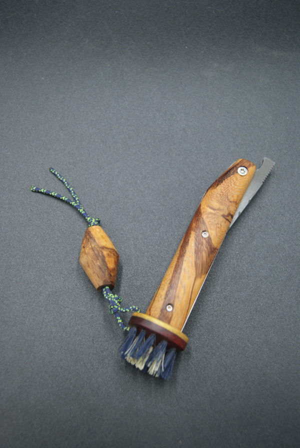 Pliant liner lock champi bois serpent