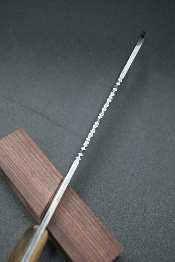 Couteau à pain ziricote