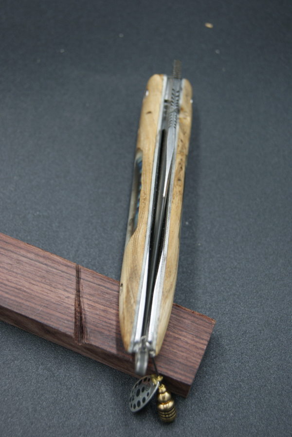 Pliant liner lock geai et buis