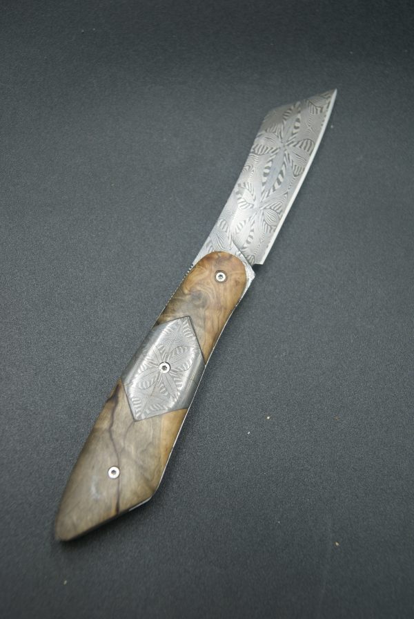 P93-Liner damas mosaïque et marronnier