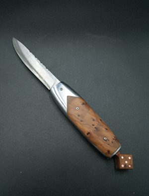 T24-Tonneau VG10 dé thuya