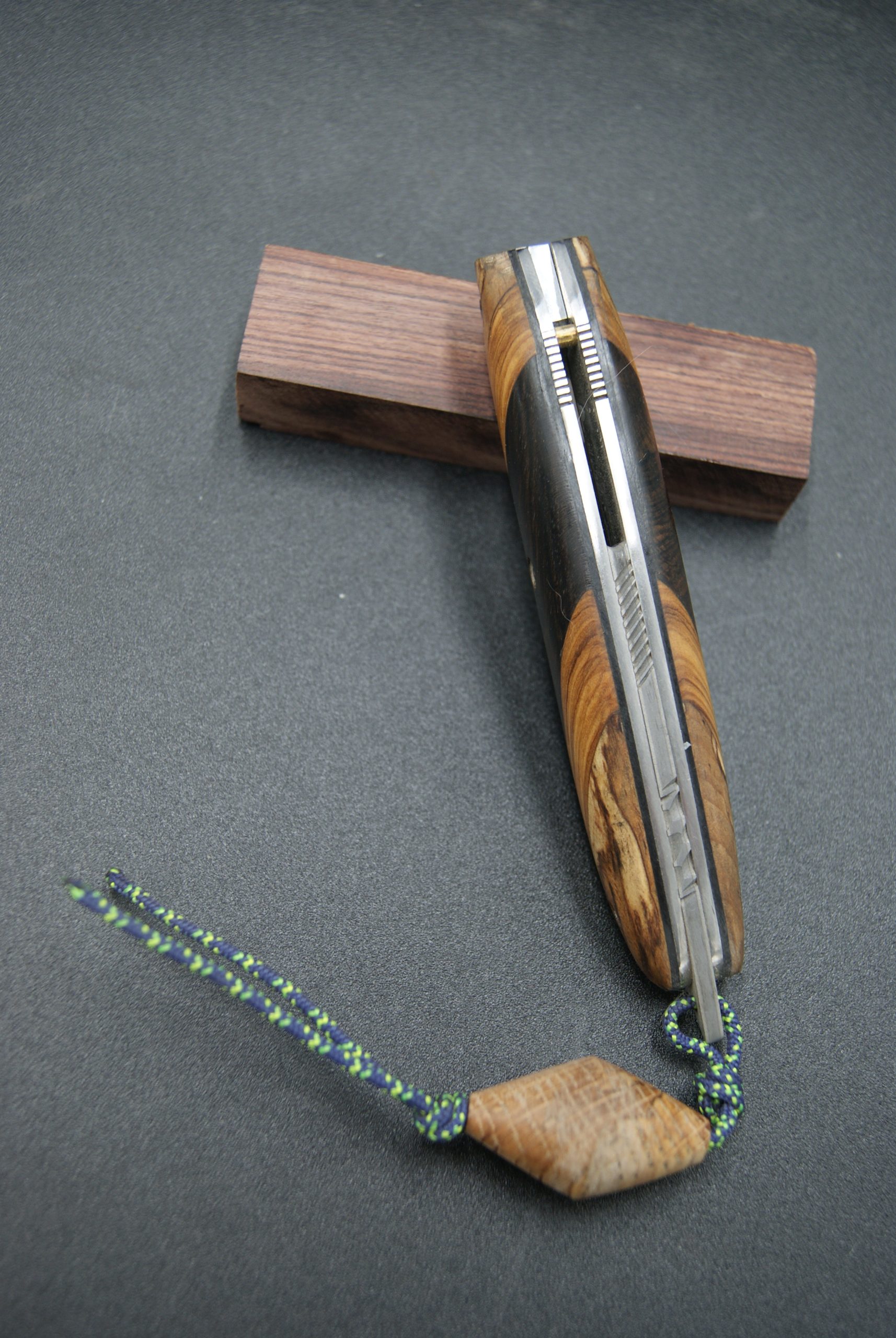 P101-Liner inox hêtre, olivier et ziricote