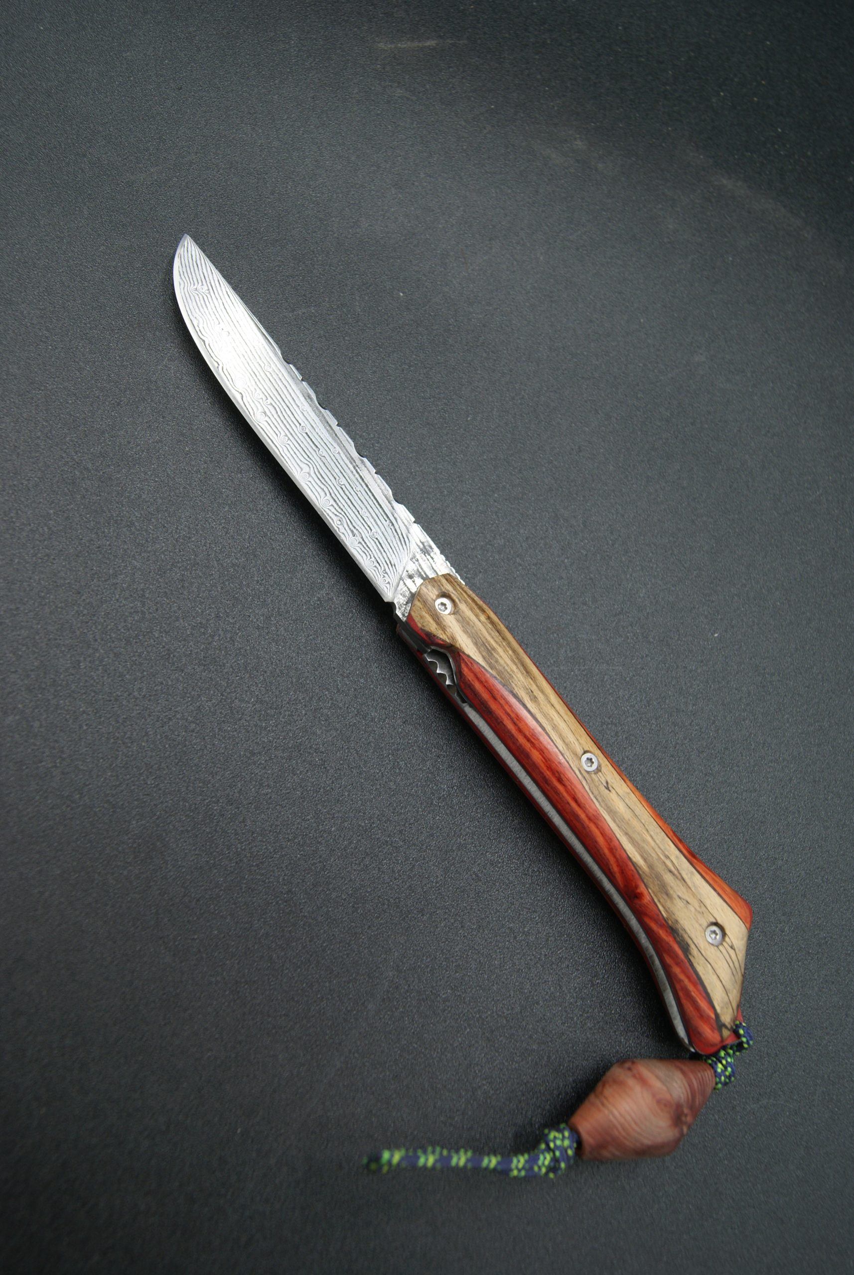 P98-Liner damax, hêtre et bois de rose