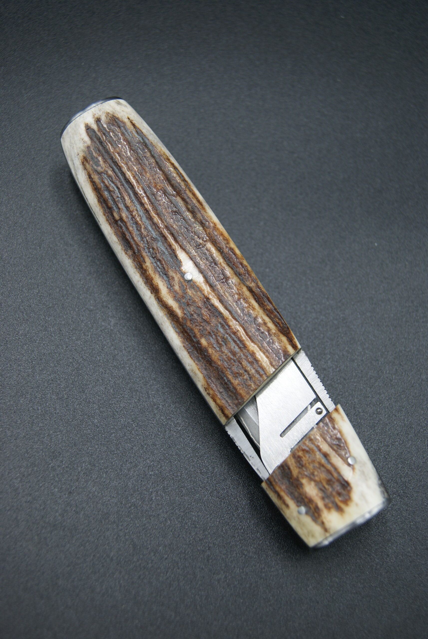 T39-Tonneau Go Maï et bois de cerf