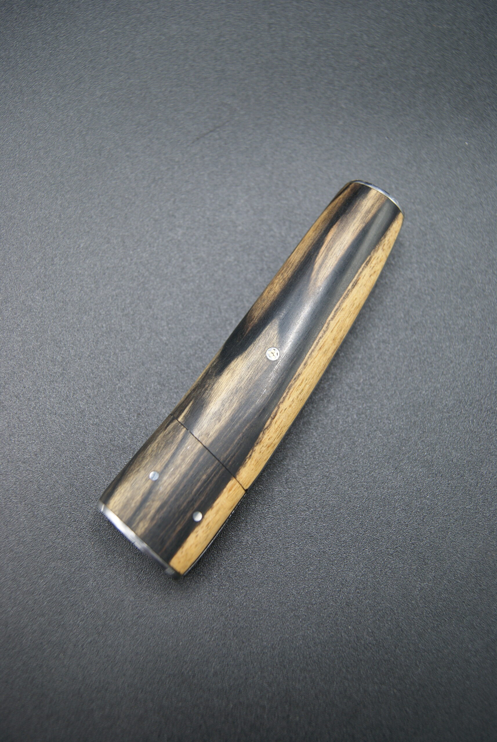 T41-Tonneau damas bille et énène royal