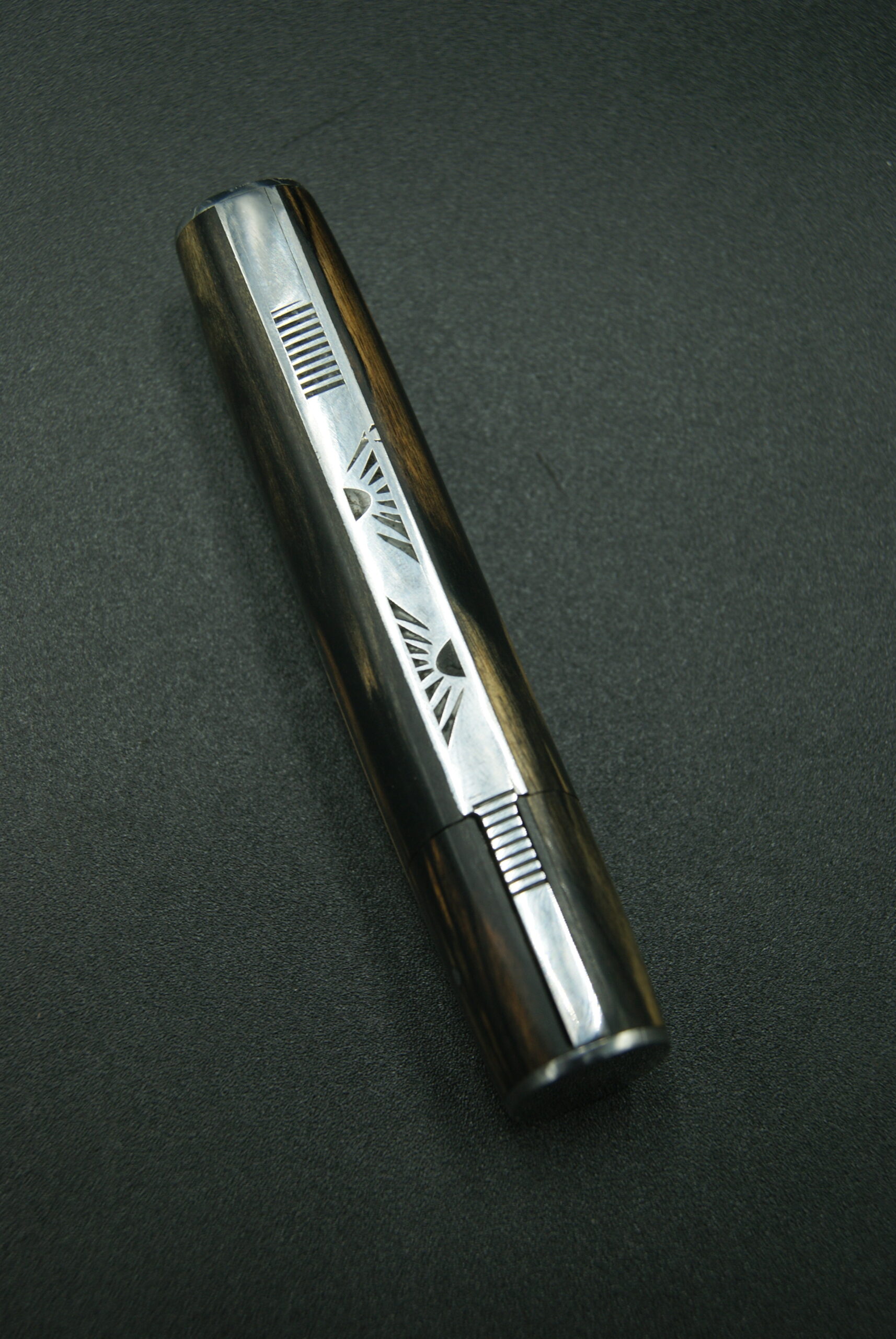 T41-Tonneau damas bille et énène royal