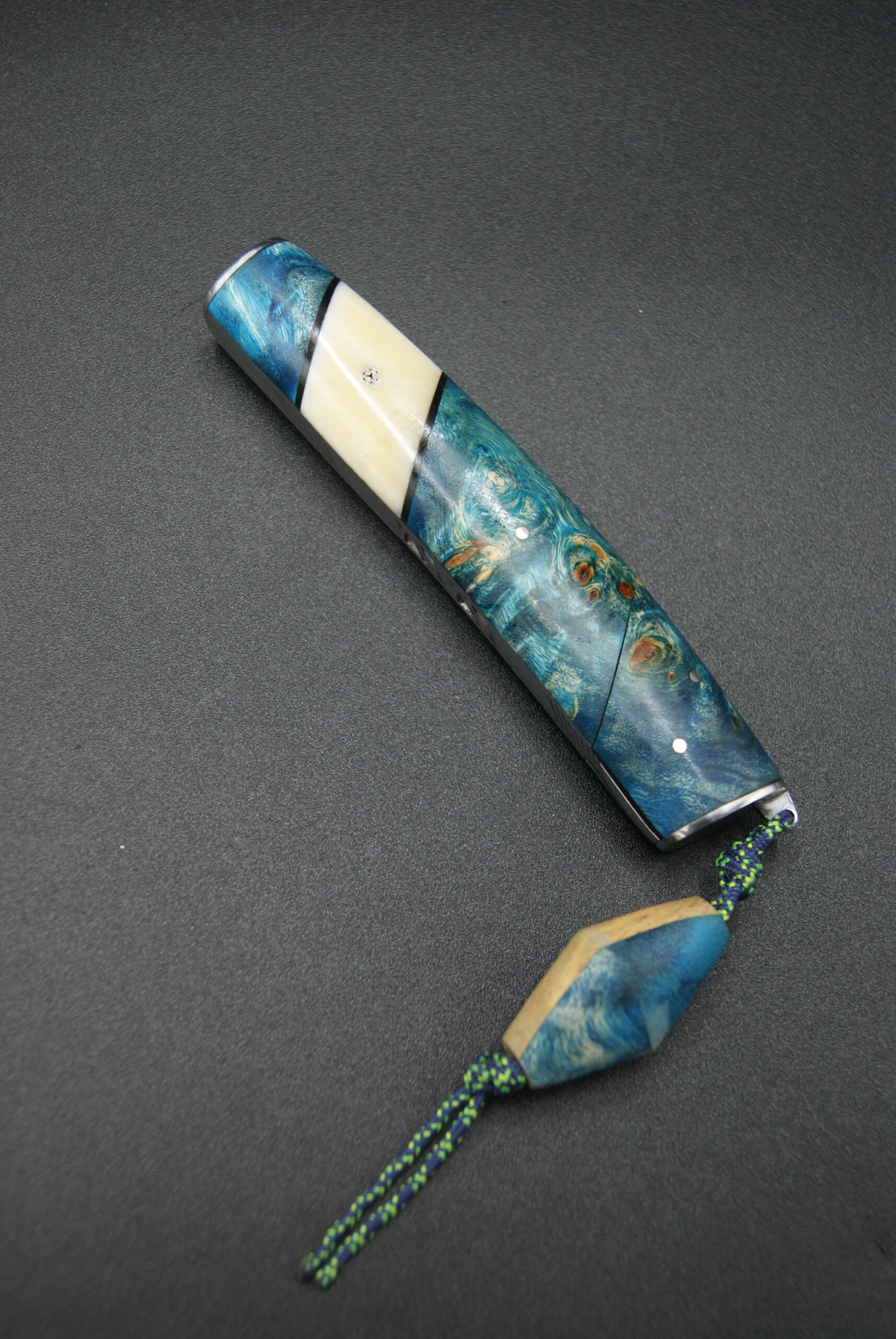 T43-Tonneau sandinox, peuplier bleu et os