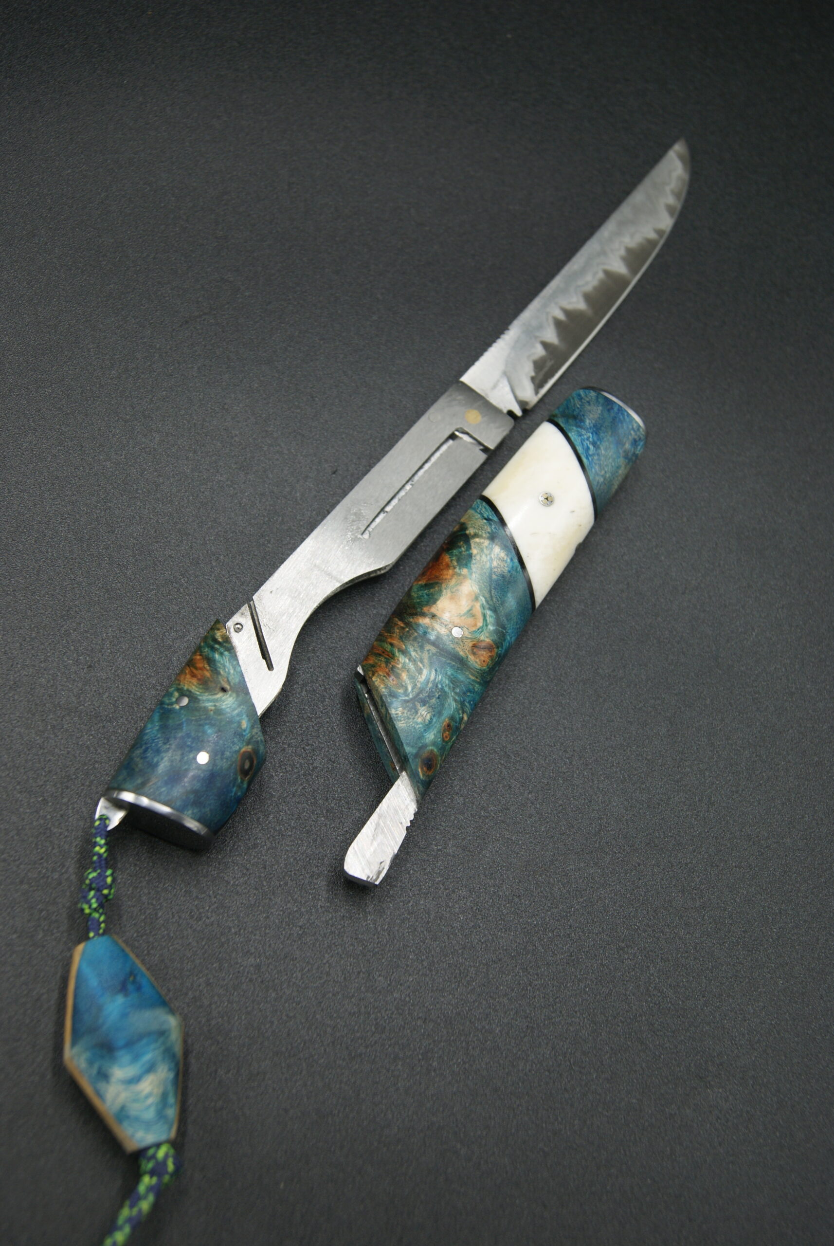 T43-Tonneau sandinox, peuplier bleu et os