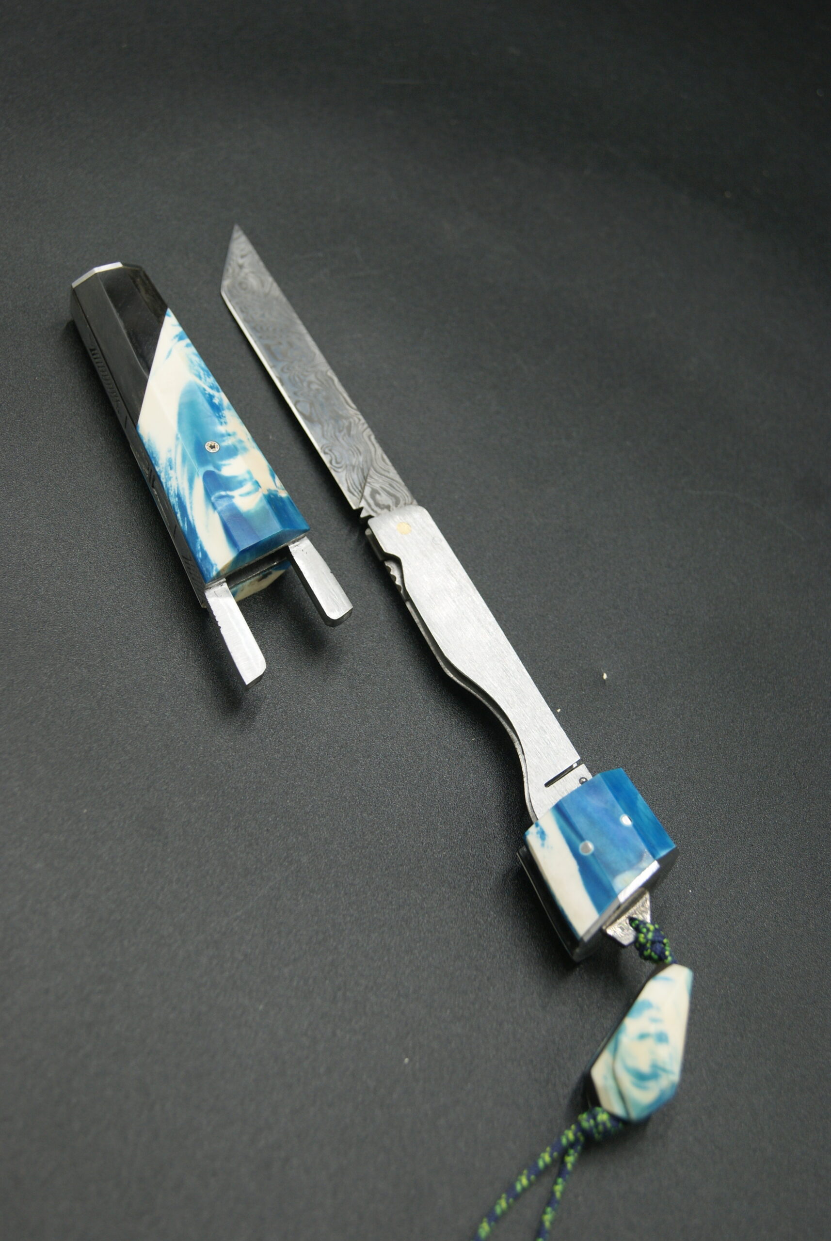 T51-Tonneau hexa phaco bleu