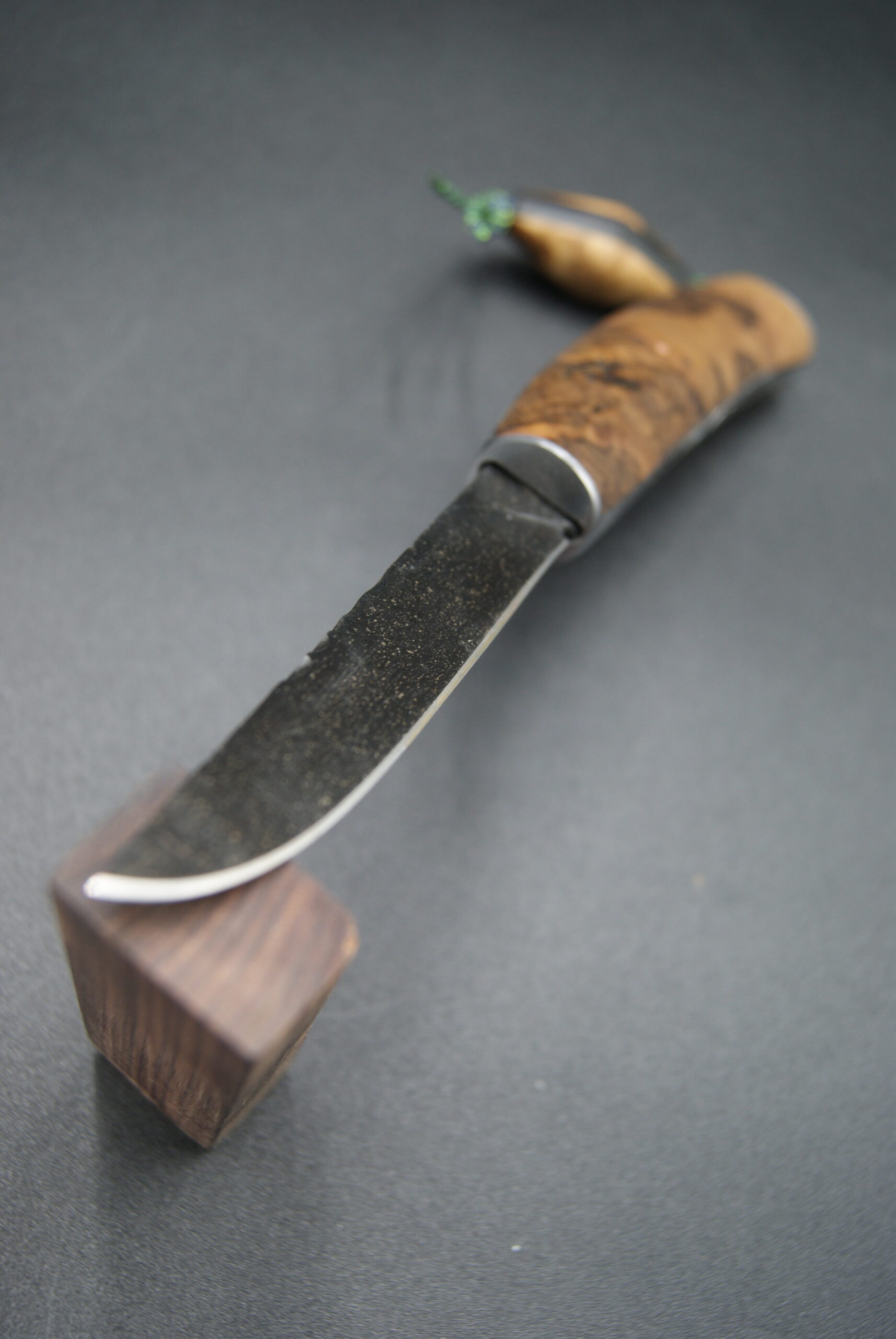T62-Tonneau Nopaj loupe de chêne