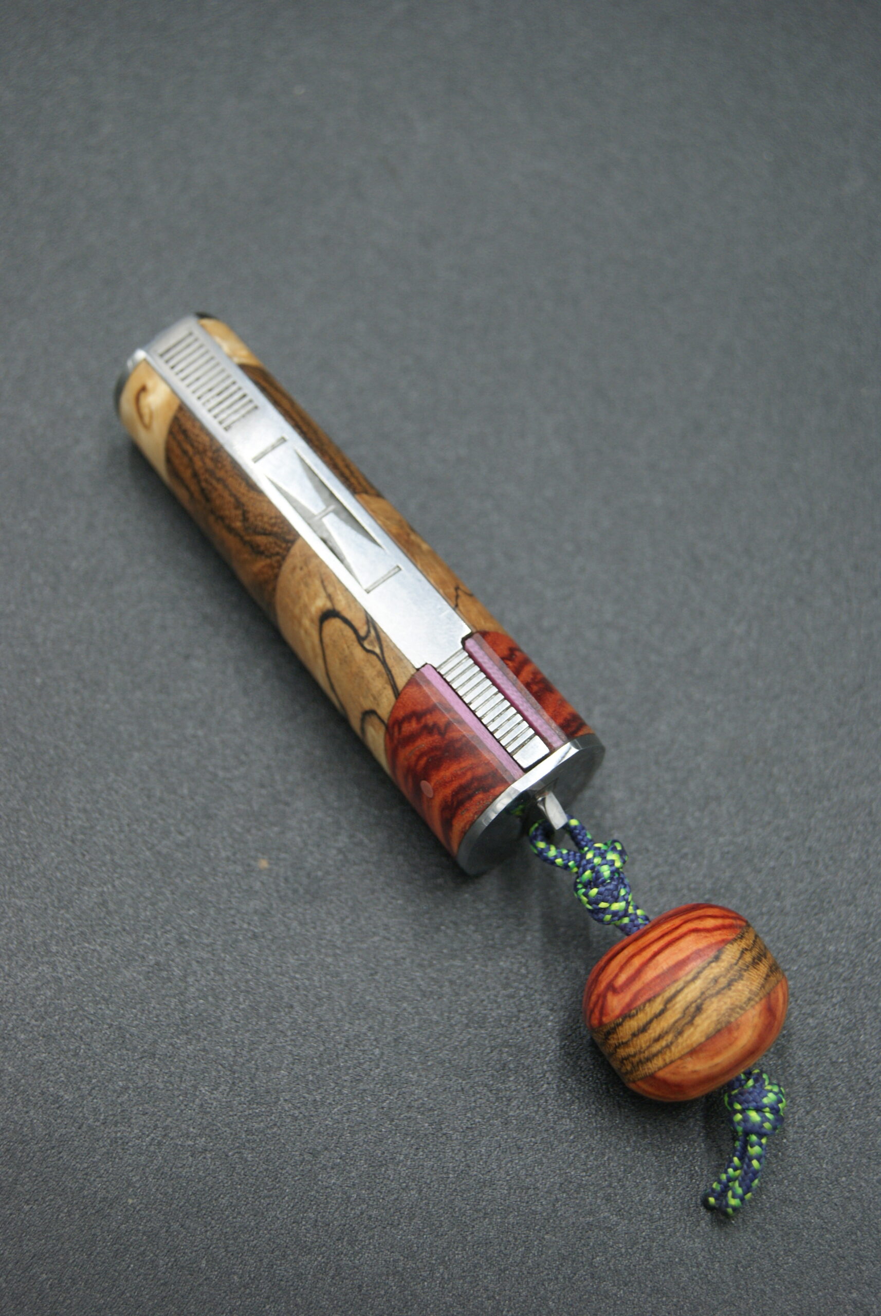 T65-Mini tonneau hexa bois de rose, hêtre, bocotte et bouleau